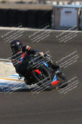 media/Nov-01-2025-TrackDaz (Sat) [[2b4d5192bc]]/A Group/2pm (Turn 6)/